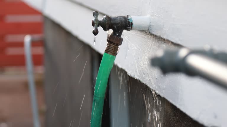 Best Siding Removal and Disposal  in Tulare, CA