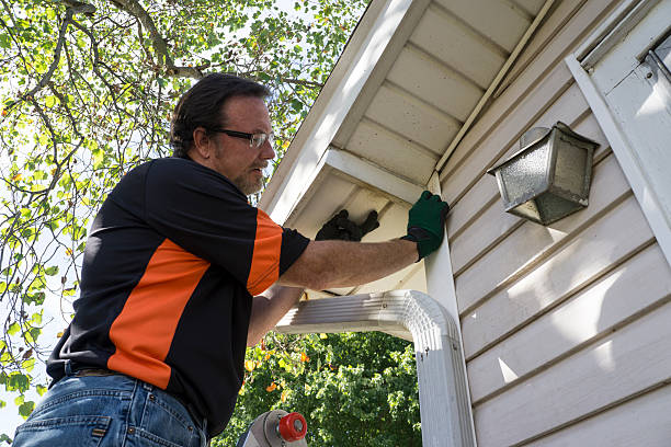 Best Residential Vinyl Siding Installation  in Tulare, CA
